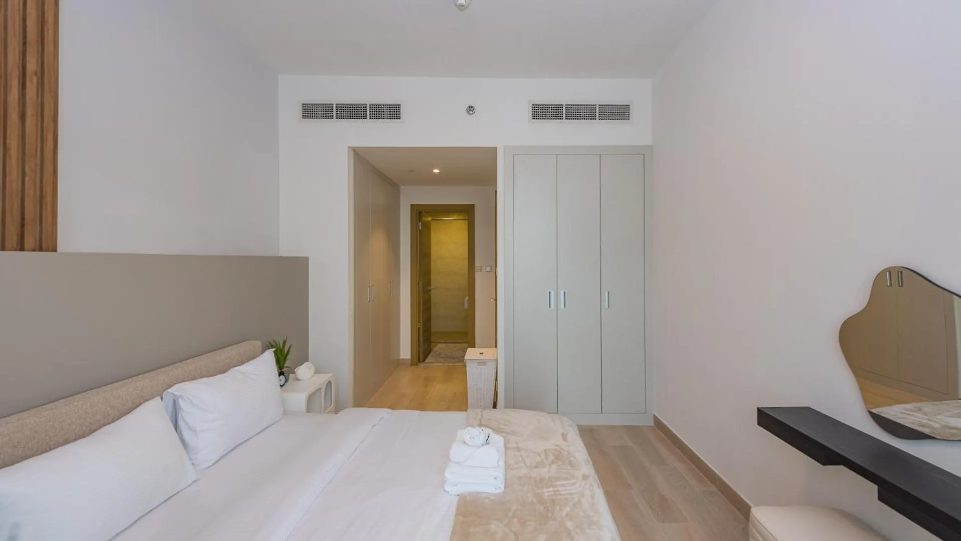 Bloom Heights 1 Bedroom Jvc Dubai United Arab Emirates